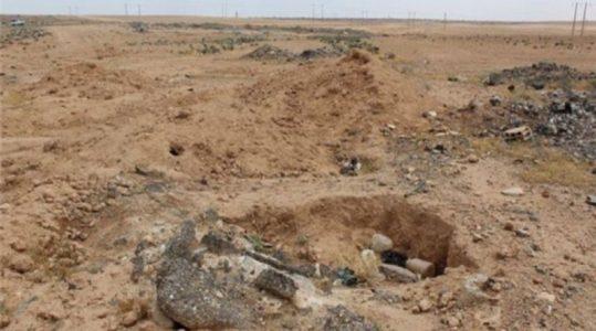 At least 900 corpses of ISIS victims found in mass-grave at Syria-Iraq borders