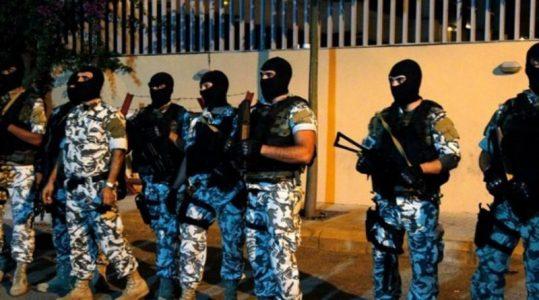 Lebanese security forces arrest thre Syrian ISIS and FSA members