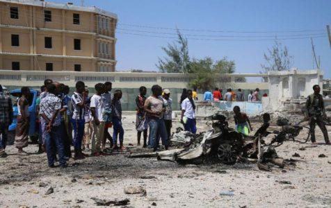 Suicide car bomb killed at least ten people in the Somali capital Mogadishu