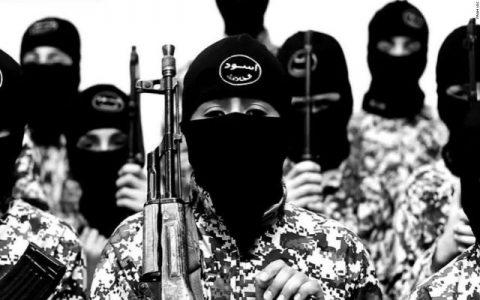 ISIS ‘boy soldiers’ filmed hunting prisoners in warehouse