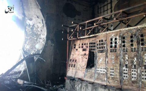 ISIS claims key Raqqa dam on brink of collapse and tweets picture of wrecked control room
