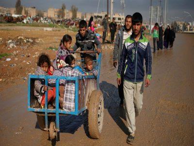 ISIS executing civilians for trying to flee the city of Mosul