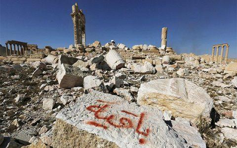 ISIS captured weapons and air defense equipment in the ancient city Palmyra