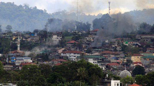 At least 100 bodies on streets of ISIS-occupied Marawi city in the Philippines