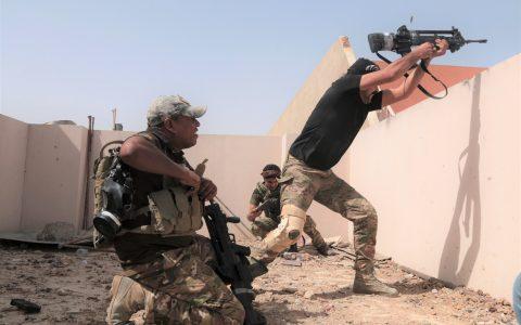 Iraqi troops run into Islamic State chemicals reservoir in Mosul