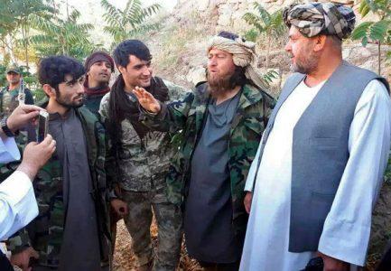 ISIS key commander in Eastern Afghanistan surrenders to the authorities
