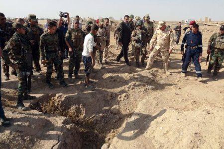 ISIS terrorists carried out a mass execution on the Syrian–Iraqi border