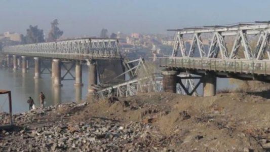 Islamic State terrorists destroyed 15 bridges during the capture of Anbar province