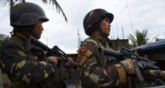 Philippine troops retake town after stand-off with Islamists