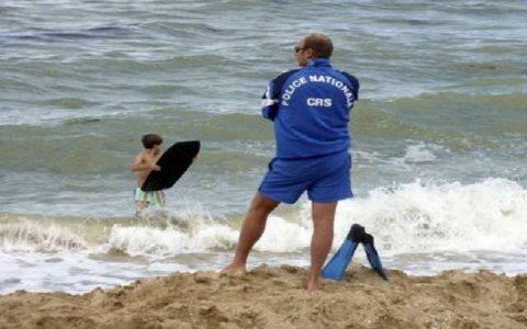 ISIS threat in France: Lifeguards possibly to carry guns on busy beaches this summer