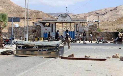 Suicide bombing kills 48 loyalist soldiers in Yemen’s south-eastern city of Mukalla