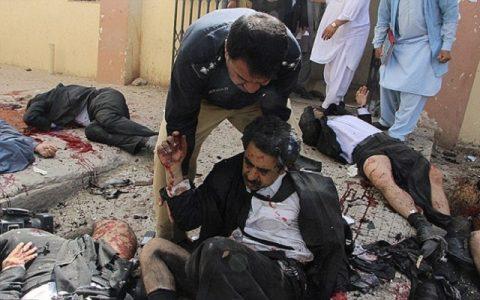 ISIS claim responsibility for Pakistan suicide bomb killing at least 70 people
