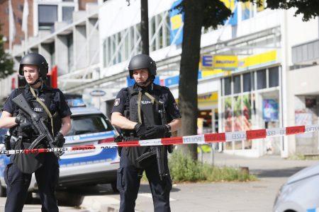 Man with knife attacked and wounded several people in Frankfurt