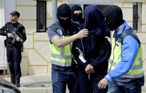 Police arrest Islamic State suspect, two others in Madrid for terrorist links