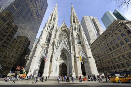 Counter-Terrorism officers arrest man with gasoline at New York City’s St. Patrick’s Cathedral