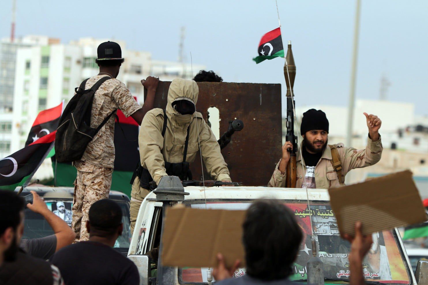 LLL - GFATF - Libyan National Army hands over top wanted terrorist to Egypt