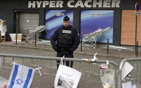Suspects in Charlie Hebdo and Hyper Cacher terror attacks to go on trial in France
