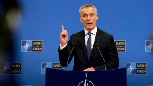 NATO chief says that the allies must stay united against the Islamic State