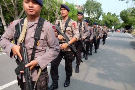 Two suspected terrorists killed and one policeman is injured in exchange of fire in North Sumatra
