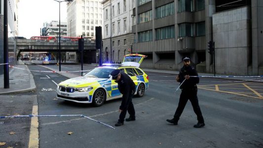 UK police confirm that man is shot dead in terrorism incident at London Bridge