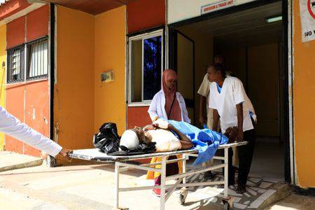 Car bomb attack wounds Turkish contractors and police forces near Mogadishu