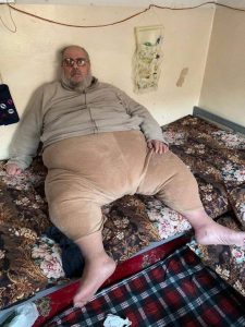 Islamic State mufti weighing 300 lbs captured by Iraqi SWAT forces
