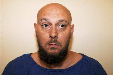 Man convicted for having Islamic State material and planting fake bomb