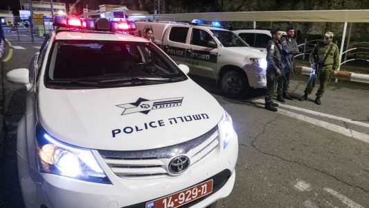 One person wounded in terrorist attack at entrance to Jerusalem