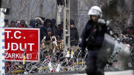 Hordes of migrants trying to break through the border in Greece shouting Allahu Akbar