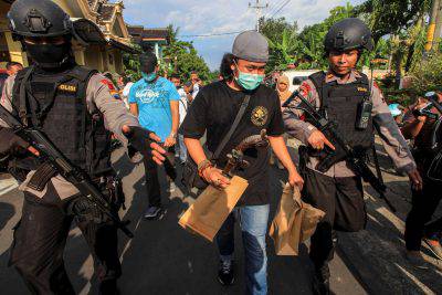 Radical extremist charities spread in Indonesia