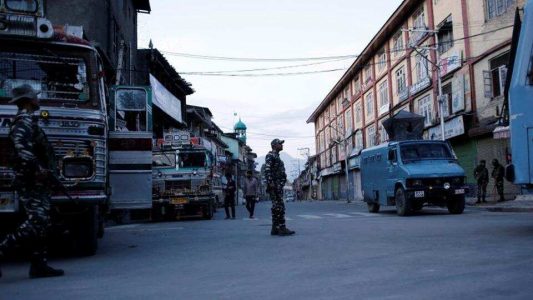 Four security forces injured in grenade attack by terrorists in Srinagar