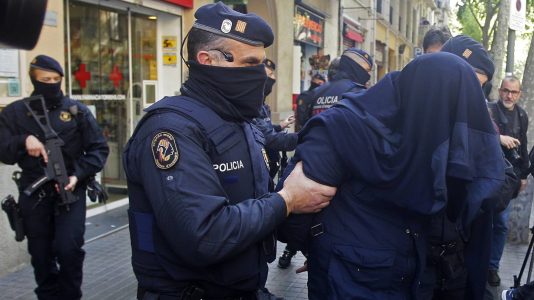 Three suspects arrested in Spain for encouraging terrorist attacks against France