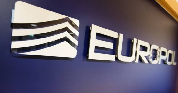 Europol: Coronavirus lockdown could fuel the radicalization of terrorists