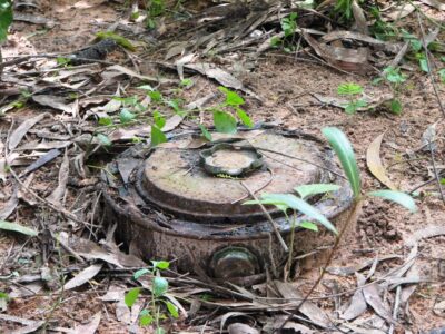 Two citizens injured in blast of a Islamic State land mine in the Hama countryside