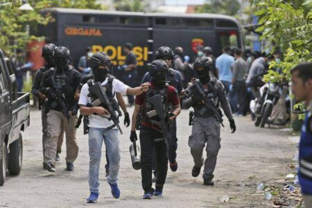 Indonesian police forces shoot terrorist suspect in Central Java