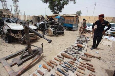 Iraqi army seize number of Islamic State weapons in Al-Anbar