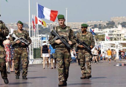 The risk of terrorist attacks in France remains extremely high