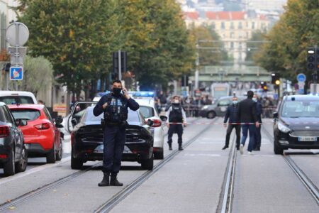 French authorities propose more surveillance to hunt for potential terrorists