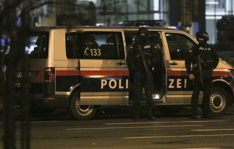 The death toll after shooting in Vienna increases to three people