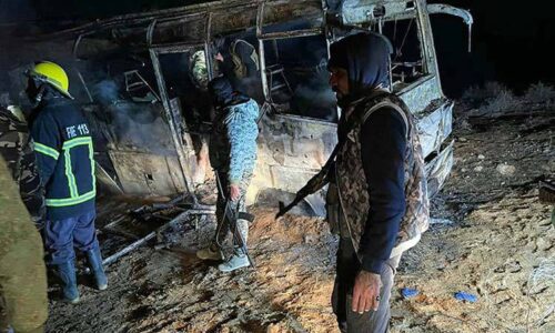 Islamic State terrorists killed at least 37 Syrian soldiers in bus ambush