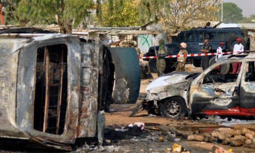 Terrorists killed thirteen soldiers in northeast Nigeria