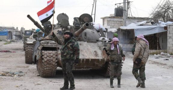 Three Syrian soldiers killed in Islamic State bus ambush