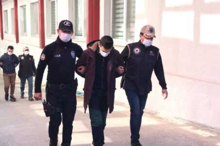 Turkish police authorities caught Islamic State terrorist spying on military post in Istanbul