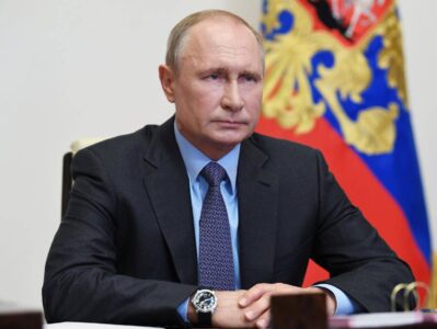 Vladimir Putin: Threats of challenges related to terrorism and cybercrime persist