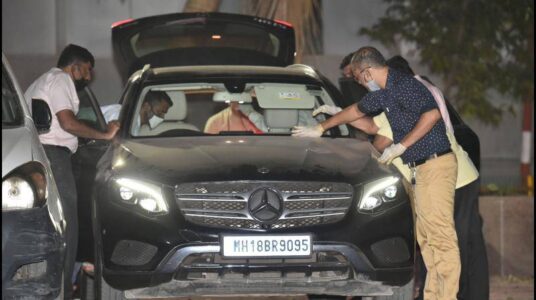 National Investigation Agency seized second Mercedes car in Mukesh Ambani terror case