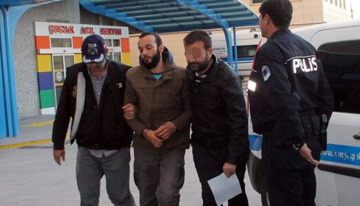 Turkish police forces detained eight foreign nationals in anti-Islamic State operation in Istanbul