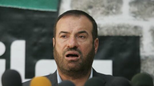 Hamas political leader called on Palestinians to buy cheap knives and behead Jews