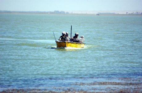 Islamic State terrorists kidnapped two fishermen near the Hamrin Lake