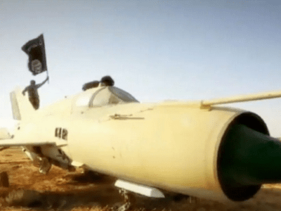 How close is Islamic State to its own air force?