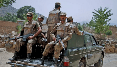 Pakistani security forces killed terrorist and recovered weapons and ammunition
